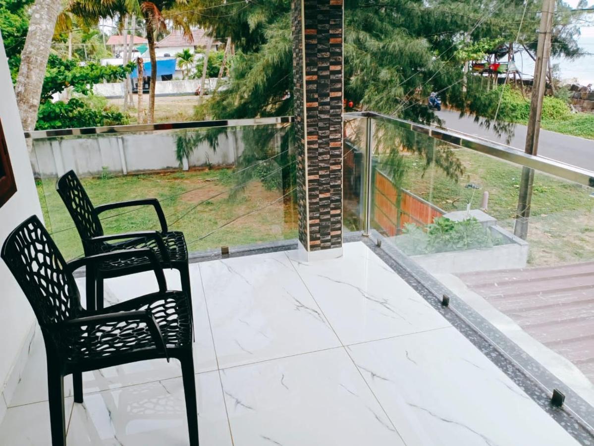 Enocean Homestay Cherai Beach Buitenkant foto