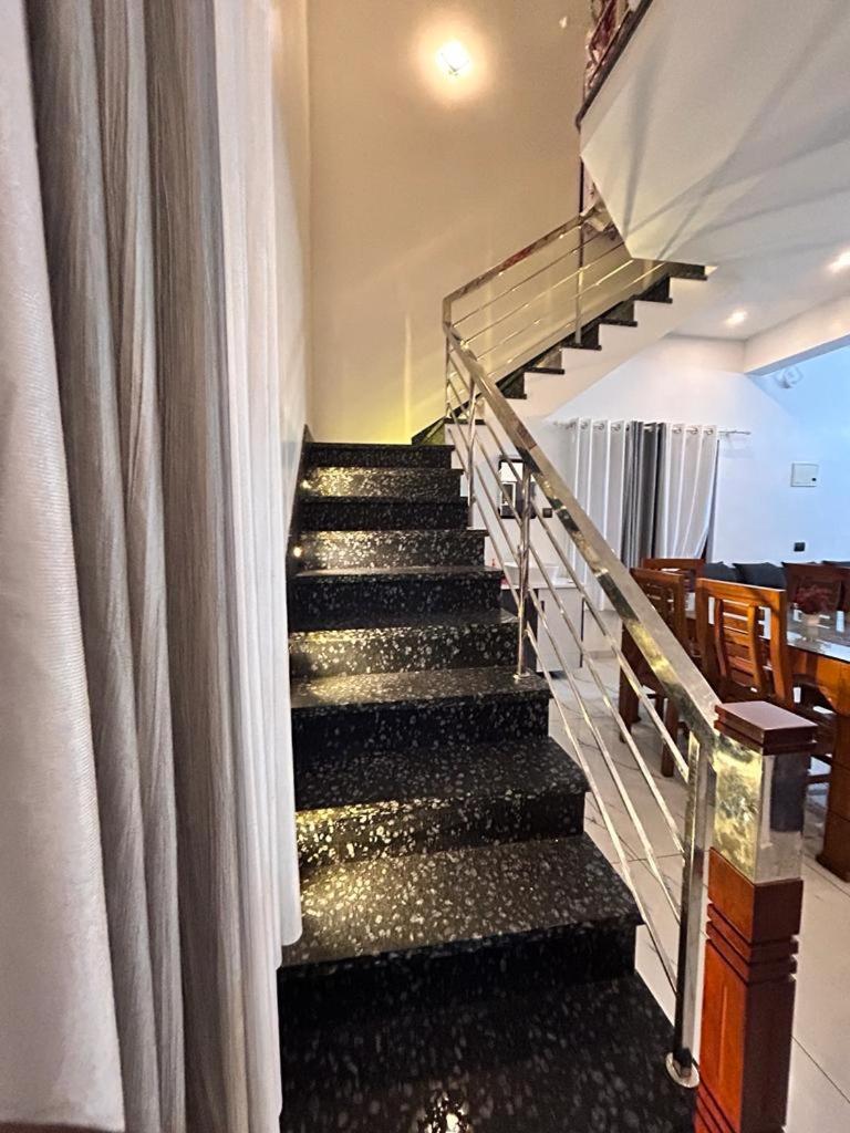 Enocean Homestay Cherai Beach Buitenkant foto