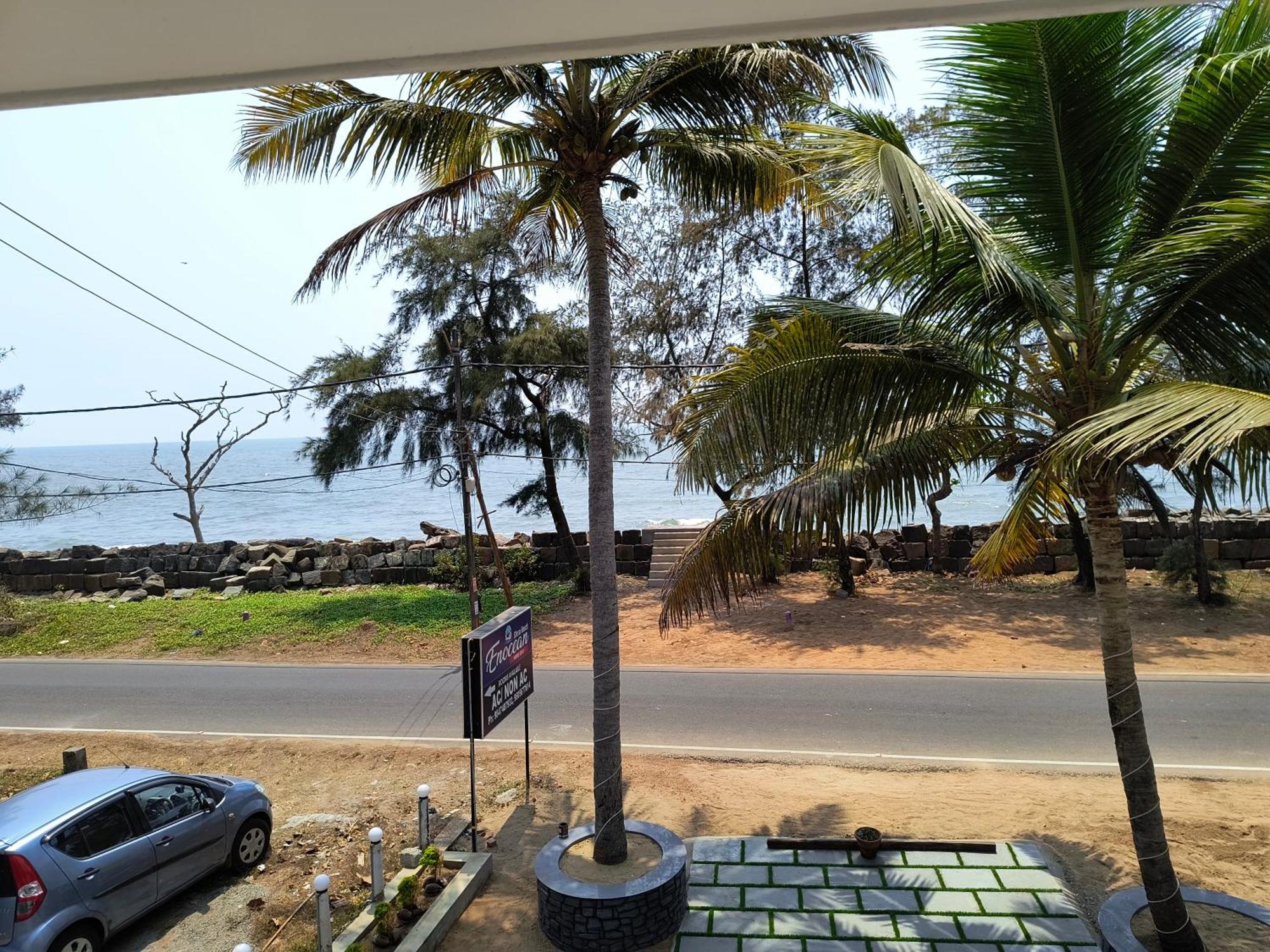 Enocean Homestay Cherai Beach Buitenkant foto