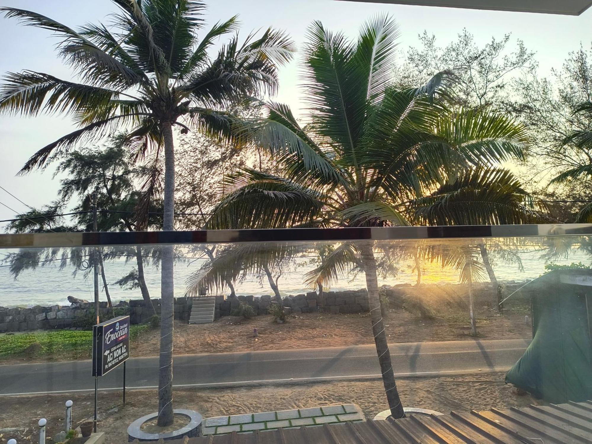 Enocean Homestay Cherai Beach Buitenkant foto